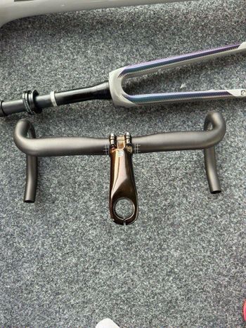 Used Basso Astra 2022 Frameset only 2022 Road & Gravel — image 6 of 8