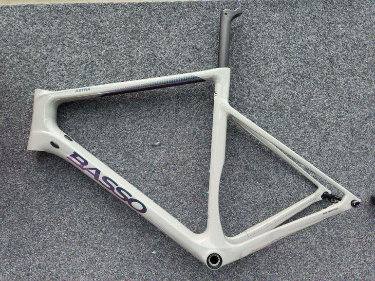 Used Basso Astra 2022 Frameset only 2022 Road & Gravel — image 1 of 8