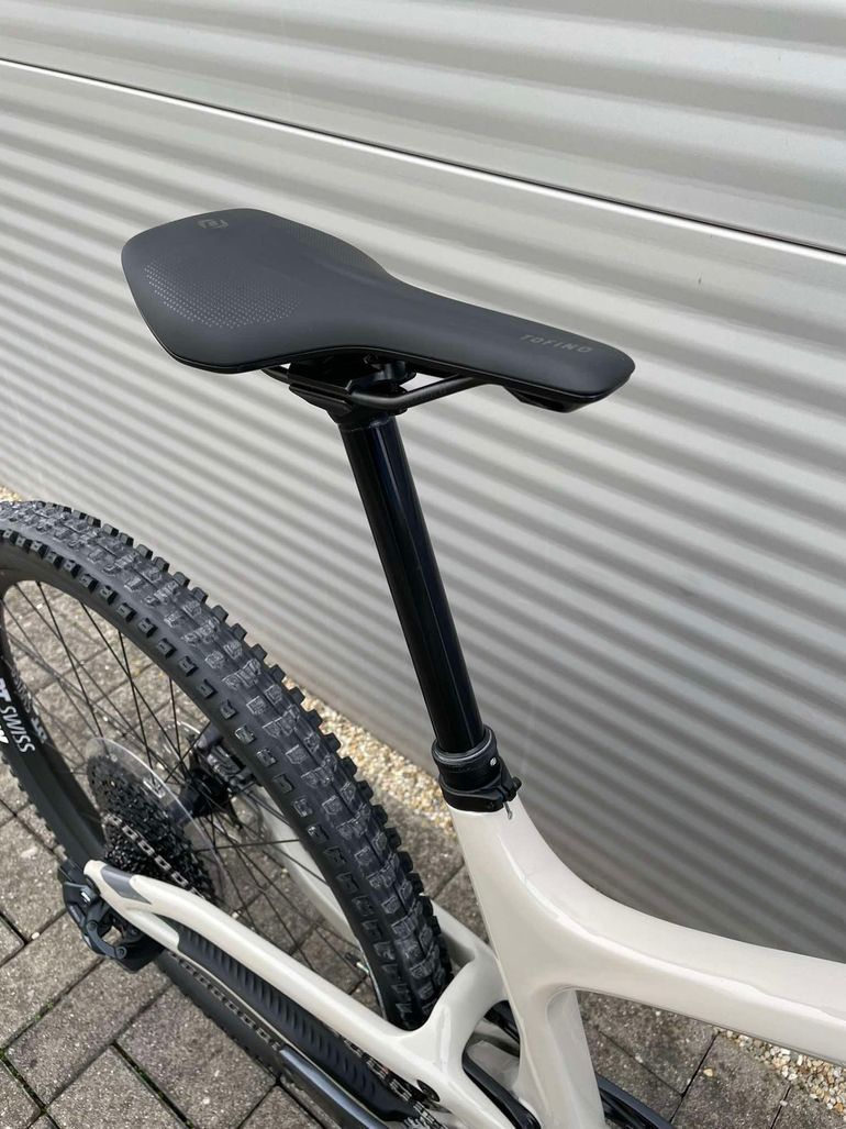 Used Bold Linkin 135 Ultimate SRAM GX / XO1 Eagle 2022 2022 Mountainbike, Light Gray, 29 — image 7 of 15