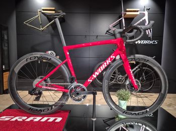 Specialized Tarmac SL7 Pro ⭐︎ SRAM Force Tarmac SL7 Pro - SRAM Force eTap AXS 1x