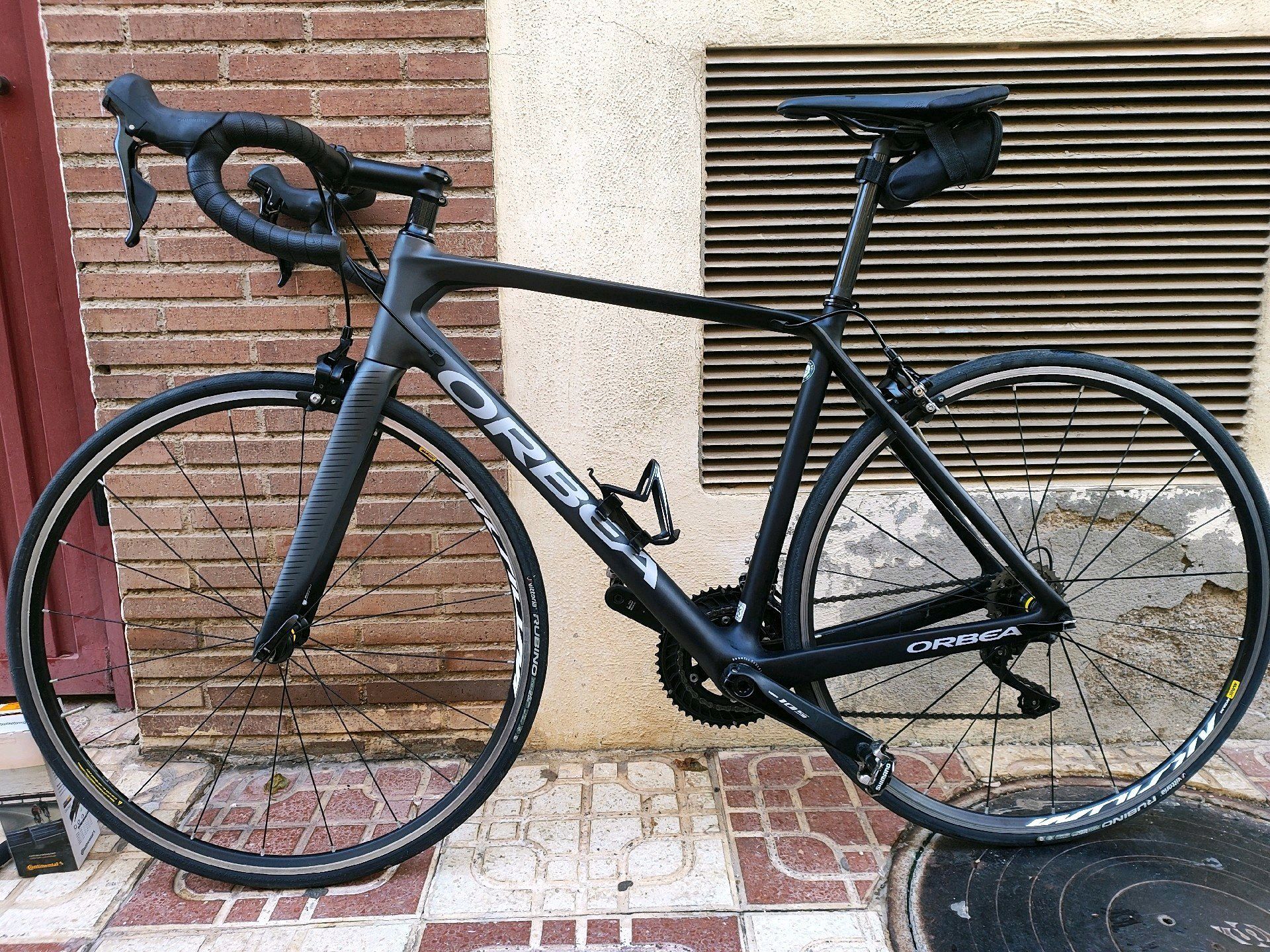 Orbea ORCA M30 used in 53 cm buycycle UK