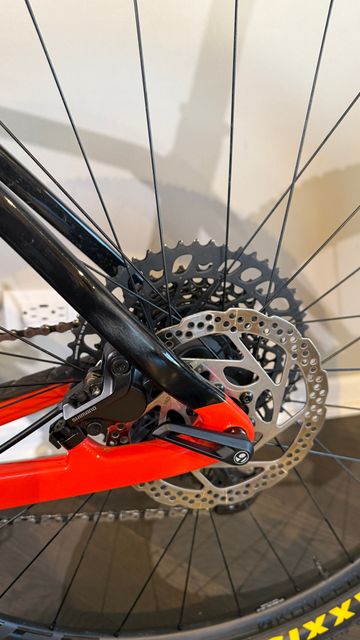 Trek Procaliber 9.7 2023 2023 Mountainbike usato, Arancione — immagine 6 di 15