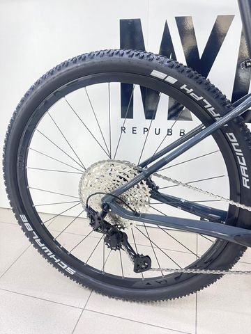 Used CUBE REACTION C:62 PRO 2023 2023 Mountainbike, Light Gray, 29 — image 3 of 7