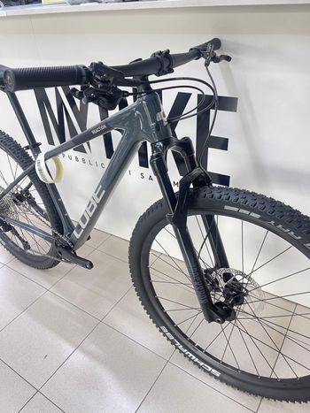 Gebrauchtes CUBE REACTION C:62 PRO 2023 2023 Mountainbike, Hellgrau, 29 — Bild 4 von 7