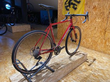 Bombtrack Hook 2024 2024 Road & Gravel d'occasion — image 3 sur 5