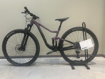 Used Liv Pique 29 2023 2023 Mountainbike, Purple, 29 — image 3 of 3