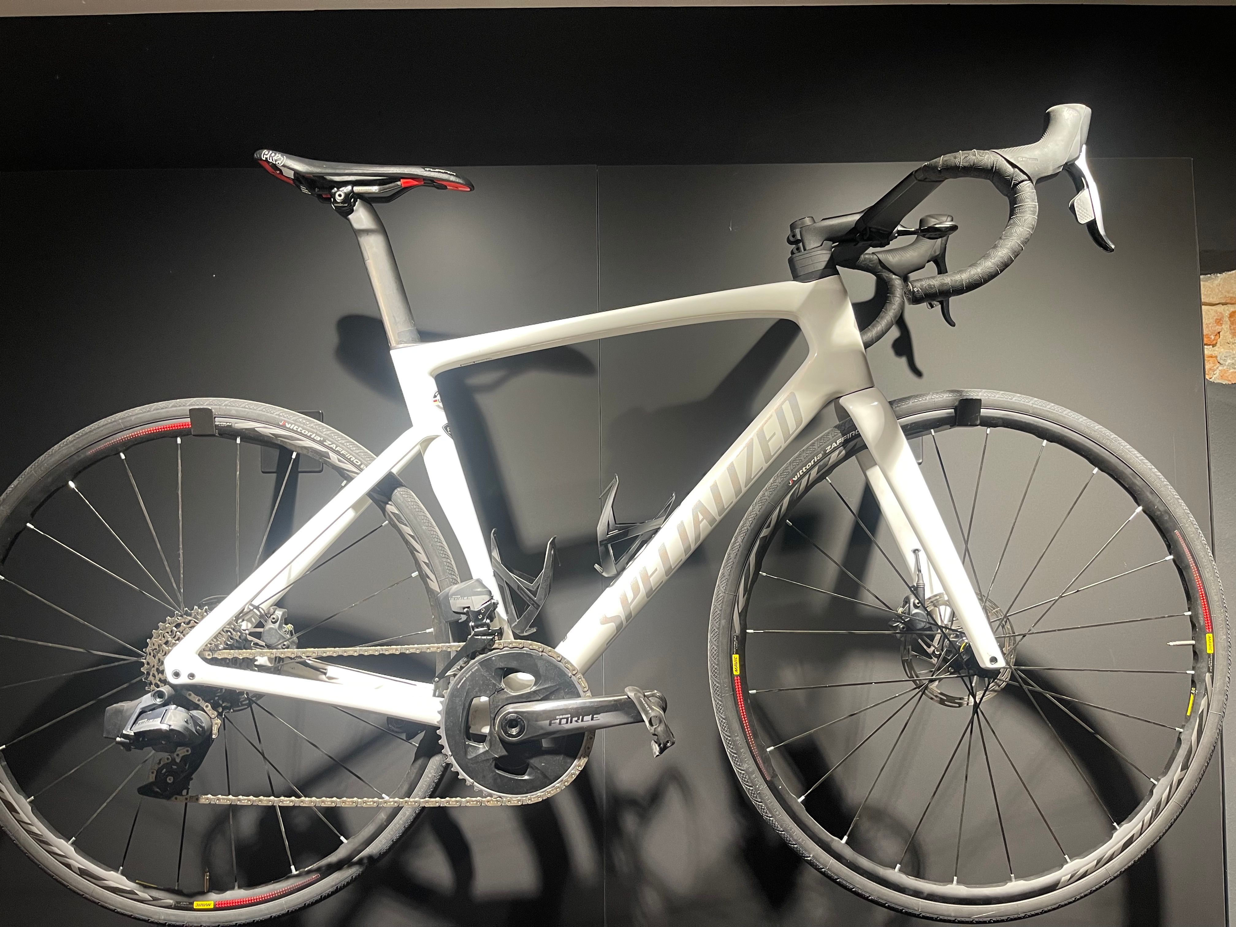 Specialized Tarmac SL7 Pro ⭐︎ SRAM Force 22aaccca-154e-4c3a-849c-