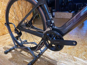 Scott Foil RC 30 2024 Road & Gravel de segunda mano, Rojo — imagen 3 de 5