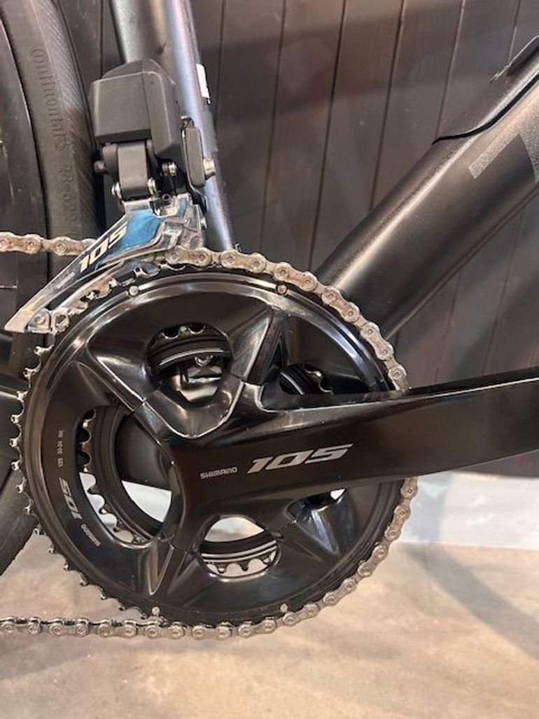 Used Trek Domane SL 6 Gen 4 2024 2024 Road & Gravel — image 3 of 13