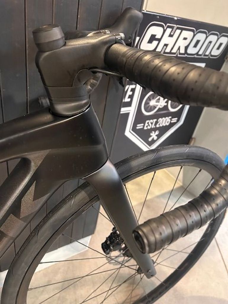 Used Trek Domane SL 6 Gen 4 2024 2024 Road & Gravel — image 9 of 13