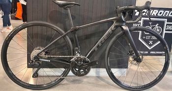 Used Trek Domane SL 6 Gen 4 2024 2024 Road & Gravel — image 2 of 13