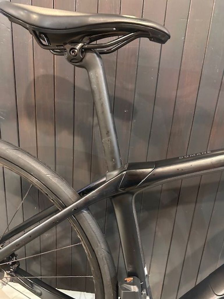 Used Trek Domane SL 6 Gen 4 2024 2024 Road & Gravel — image 6 of 13