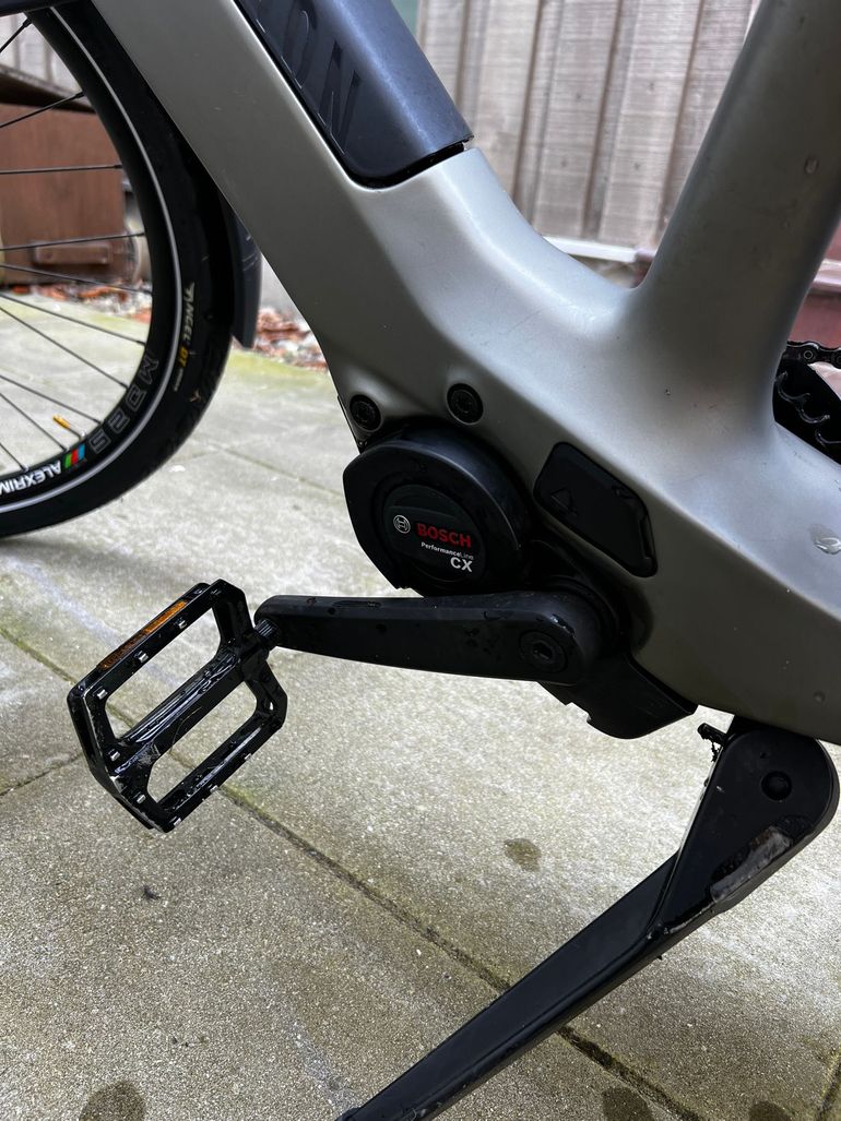 Used Canyon Precede ON CF 8 2022 Mountainbike — image 4 of 5