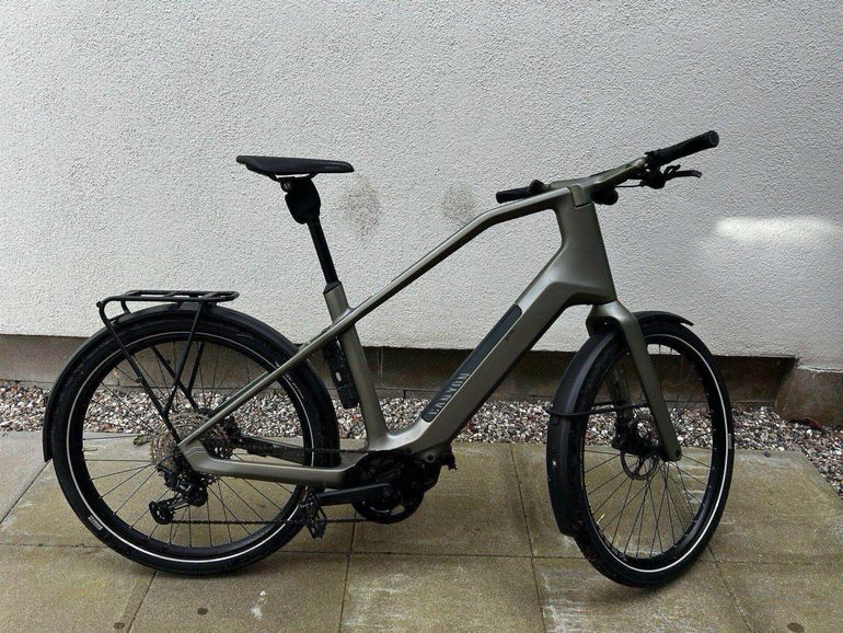 Used Canyon Precede ON CF 8 2022 Mountainbike — image 1 of 5