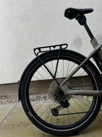 Used Canyon Precede ON CF 8 2022 Mountainbike — image 3 of 5