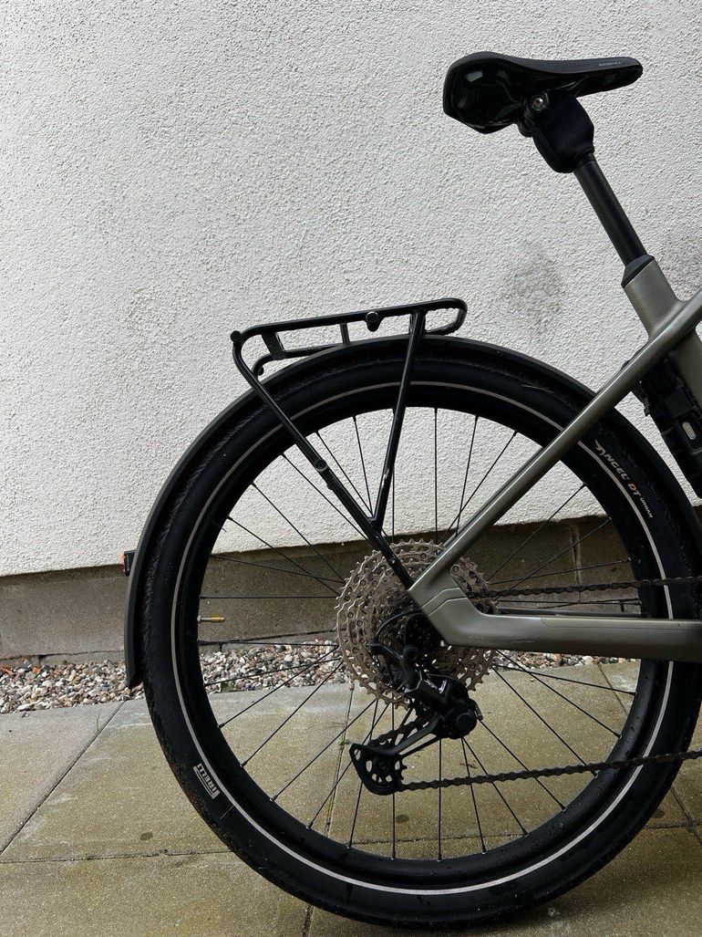 Used Canyon Precede ON CF 8 2022 Mountainbike — image 3 of 5