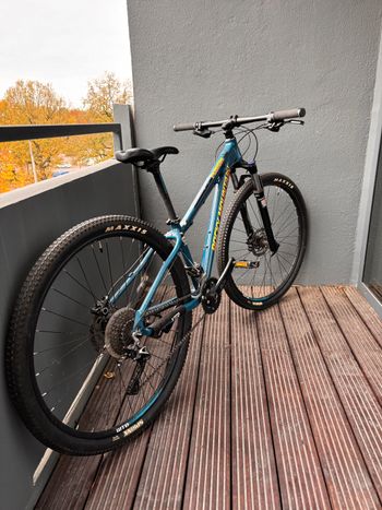 Rocky Mountain Fusion 940 2017 2017 Mountainbike usato, Blu — immagine 3 di 3