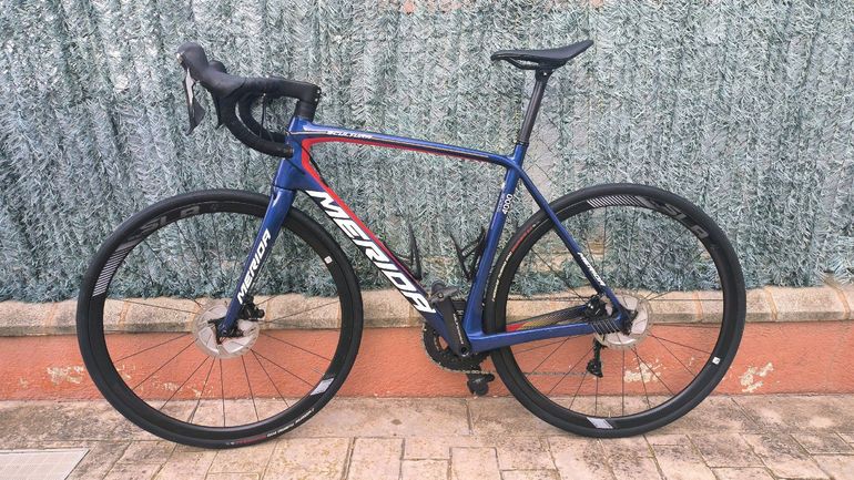 Merida SCULTURA DISC 4000 used in 54 cm | Black Friday Deals | buycycle  Romania