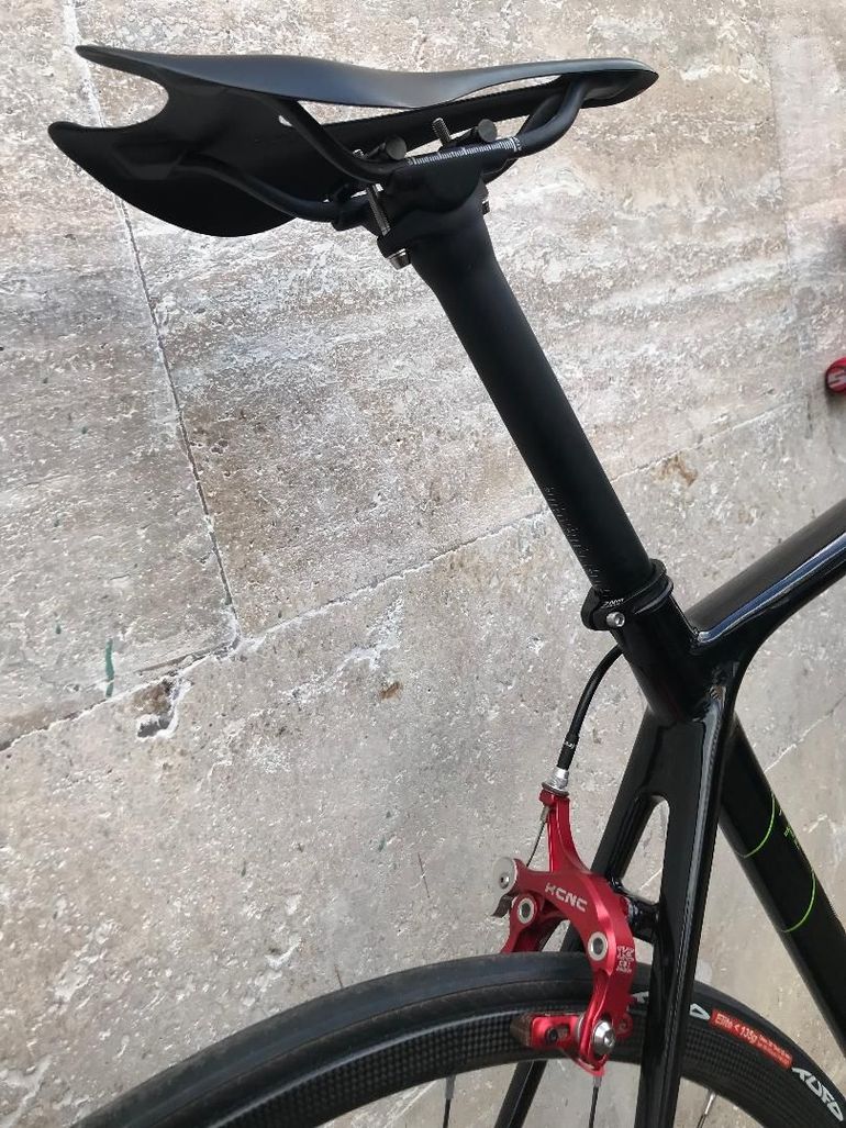 Brugt Scott ADDICT carbon HMX - SUPERLITE 5 kilo -NOS 2024 Road & Gravel — billede 4 af 7