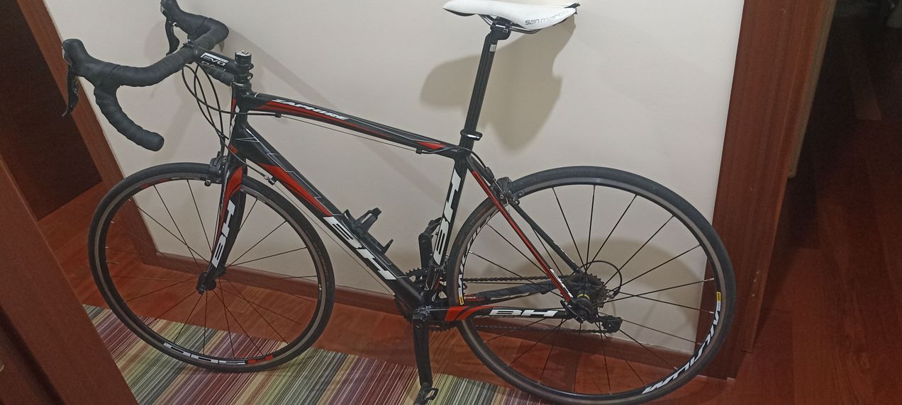 BH ZAPHIRE105 スペインのメーカー 年式2013 サイズ470 中古ロードバイク！