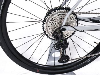 Used Canyon Roadlite:ONfly 7 2024 Road & Gravel, Light Gray — image 3 of 9