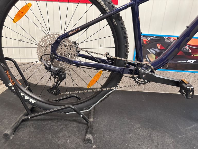 Used Kona Mahuna 2022 2022 Mountainbike, Blu — image 3 of 3