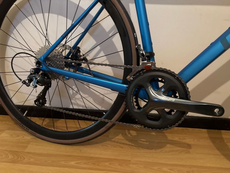 Used CUBE ATTAIN RACE 2023 2023 Road & Gravel, Blue — image 3 of 3