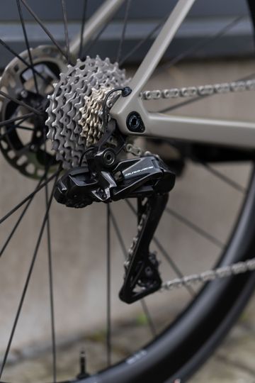 Brugt BMC Roadmachine 01 TWO RHINO GREY 2023 2023 Road & Gravel — billede 3 af 8