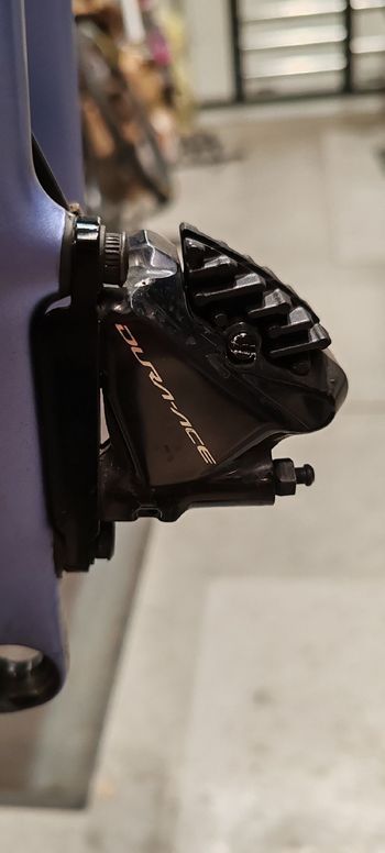 Used Specialized Tarmac SL8 Expert 2024 2024 Road & Gravel, Blu — image 7 of 10