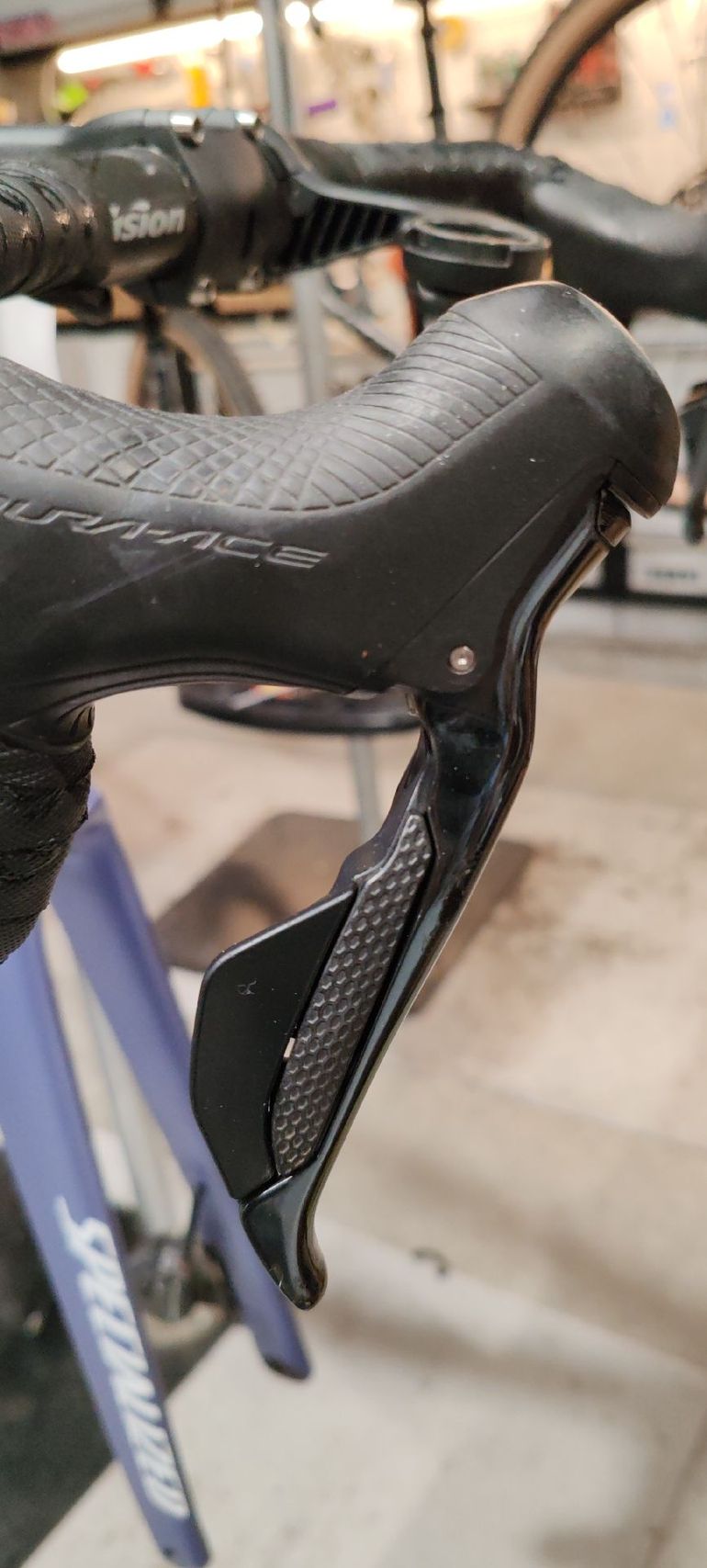 Used Specialized Tarmac SL8 Expert 2024 2024 Road & Gravel, Blu — image 8 of 10