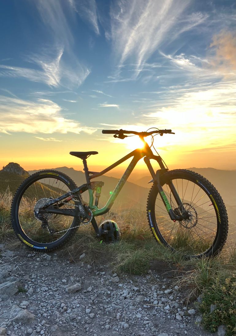 Used Marin Alpine Trail 7 2022 2022 Mountainbike, Green, 29 — image 1 of 5