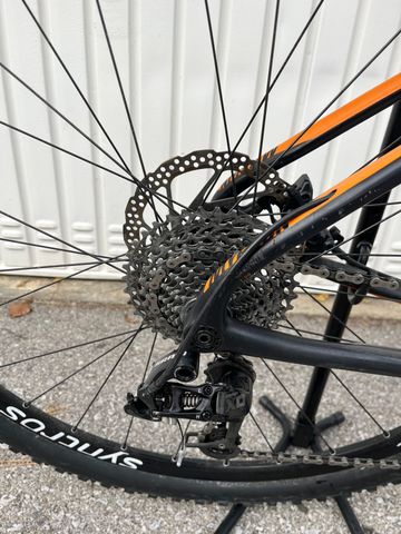 Used KTM Prestige 29 2015 Mountainbike, Light Gray — image 4 of 6