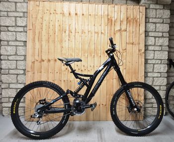 Buy Used Downhill Bikes Black Friday Deals buycycle UK