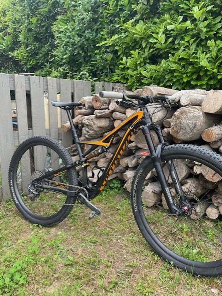 Specialized Camber Expert Carbon EVO 29 used in M buycycle