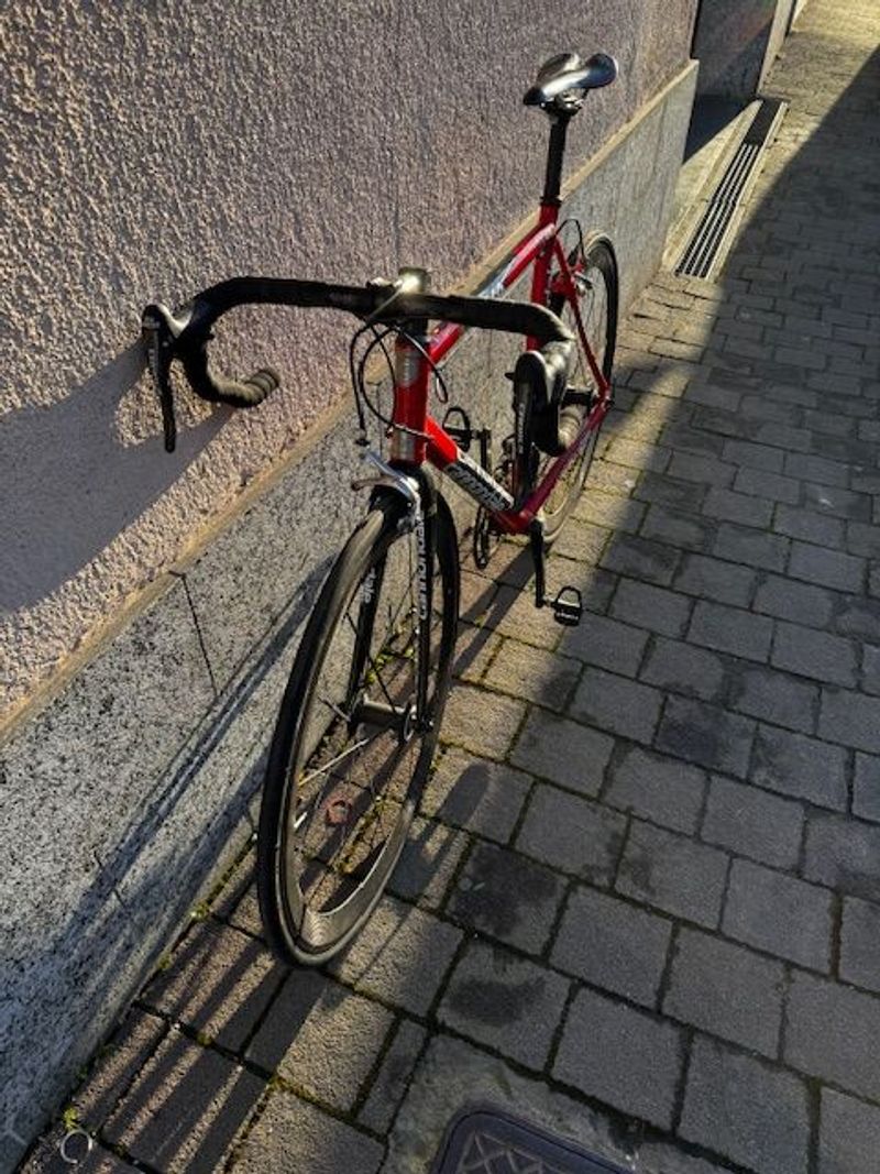 Used Cannondale SIX13 Team Replica 2004 Road & Gravel, Red — image 4 of 10