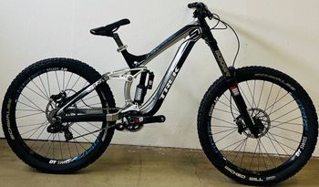 Trek, Session 88 DH 2008