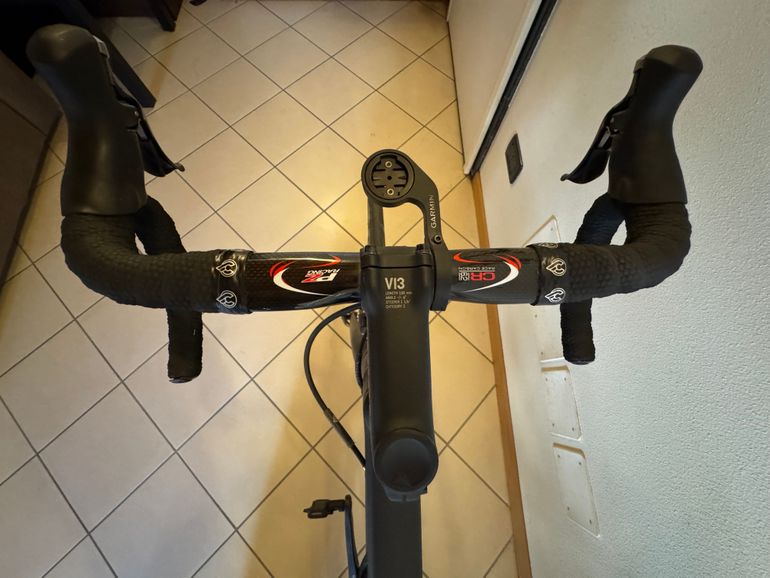 Used Canyon Ultimate CF SLX 2014 Road & Gravel, Black — image 7 of 9
