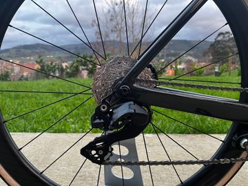 Použité Scott Addict RC 40 2023 2023 Road & Gravel — obrázek 2 z 8