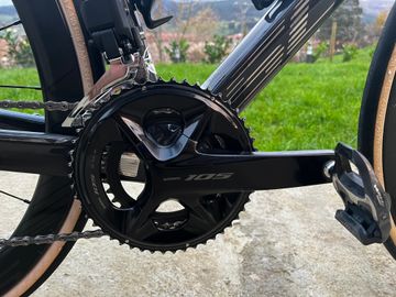 Použité Scott Addict RC 40 2023 2023 Road & Gravel — obrázek 5 z 8