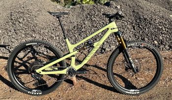 Used Canyon Spectral 125 CF 9 2023 2023 Mountainbike, Verde — image 1 of 7