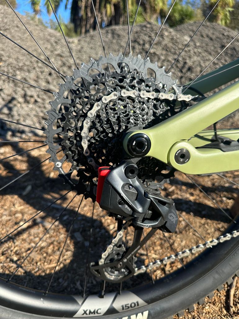 Used Canyon Spectral 125 CF 9 2023 2023 Mountainbike, Verde — image 4 of 7