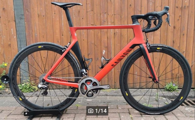 Used Canyon AEROAD CF SLX 9.0 SL Di2 2018 Road & Gravel, Red — image 1 of 14