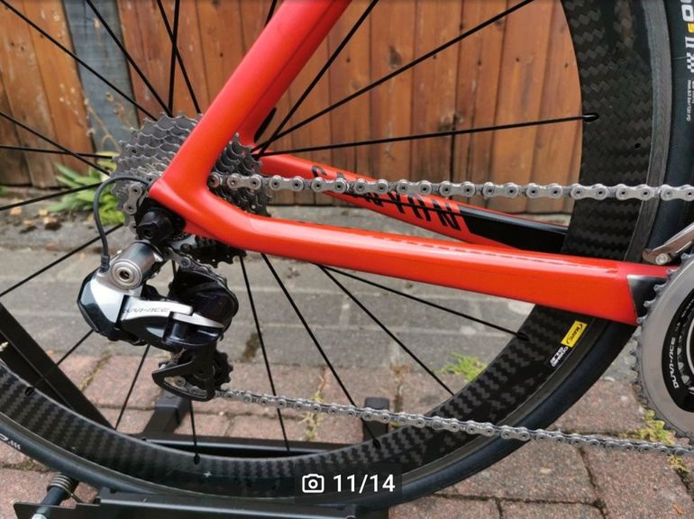 Used Canyon AEROAD CF SLX 9.0 SL Di2 2018 Road & Gravel, Red — image 2 of 14