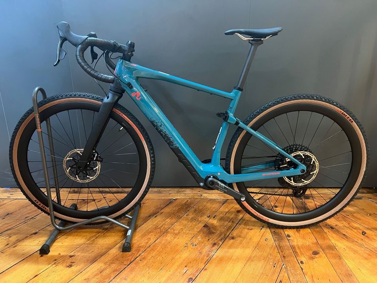 Used BMC URS AMP LT Two 2024 Road & Gravel, Blue — image 1 of 3