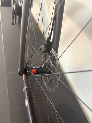 Brugt Cervélo R5 Force eTap AXS Disc 2023 Road & Gravel — billede 4 af 13