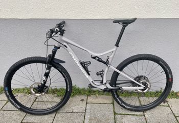 Used Orbea OIZ H20 2021 Mountainbike — image 3 of 8