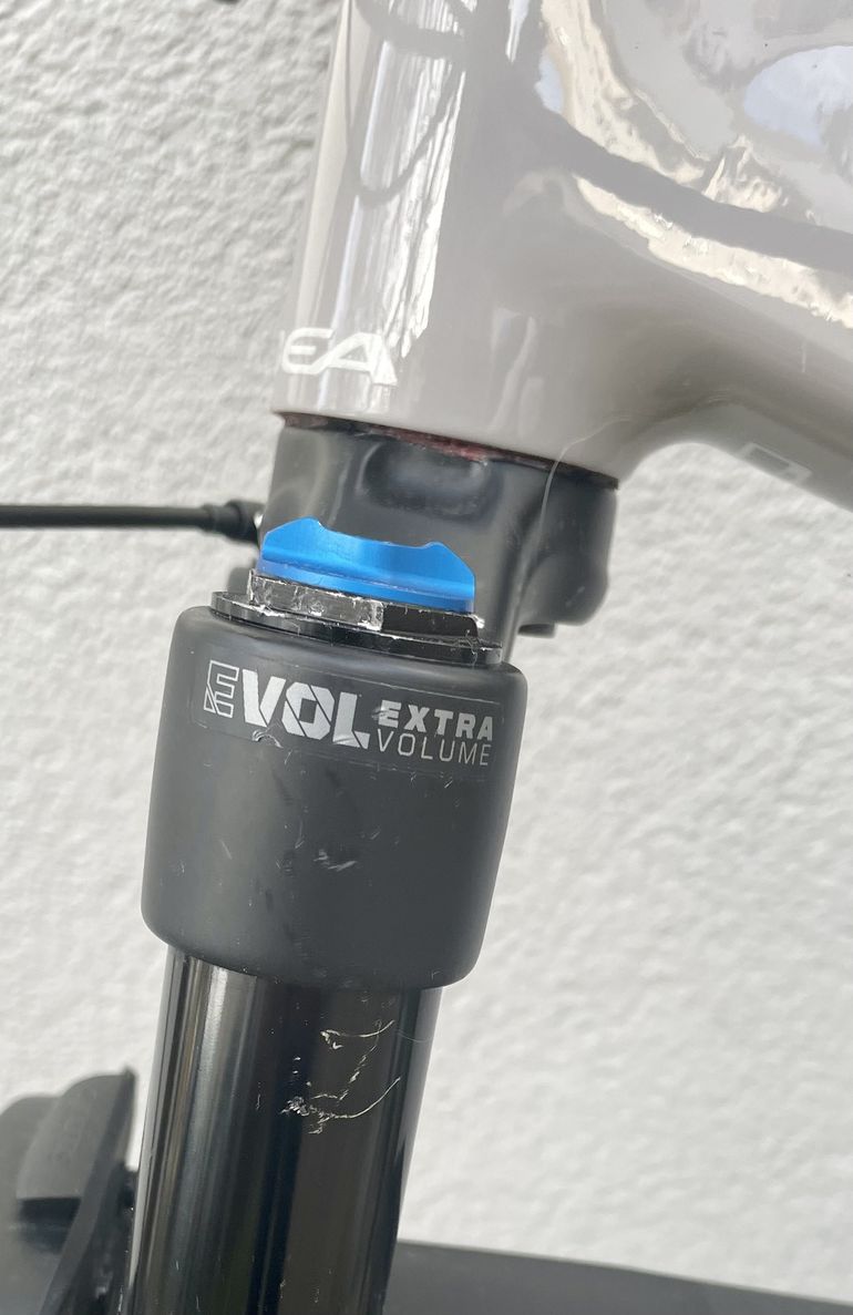 Used Orbea OIZ H20 2021 Mountainbike — image 6 of 8