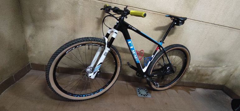 Used CUBE ELITE C:62 Race 29 2017 2017 Mountainbike, Black, 29 — image 2 of 8