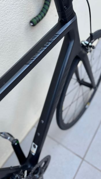 Used Canyon Ultimate CF SLX 9.0 2018 2018 Road & Gravel, Black — image 6 of 14