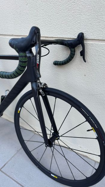 Used Canyon Ultimate CF SLX 9.0 2018 2018 Road & Gravel, Black — image 5 of 14
